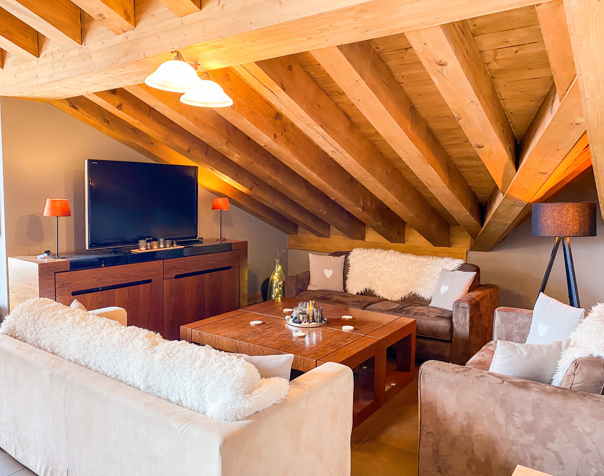 Luxury Catered Chalets - Tignes, Val D'Isere, Val Thorens